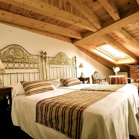 Hotel-Hospederia Los Templarios Sepúlveda Chambre photo