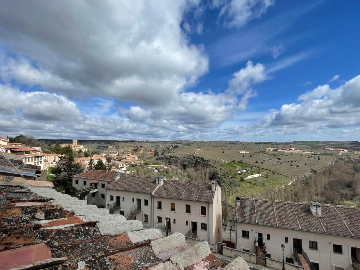 Hotel-Hospederia Los Templarios Sepúlveda Extérieur photo