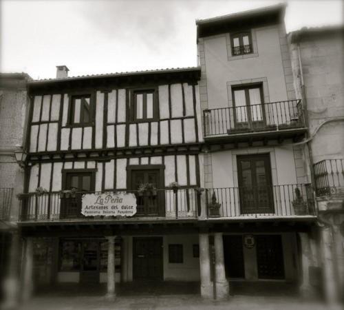 Hotel-Hospederia Los Templarios Sepúlveda Extérieur photo