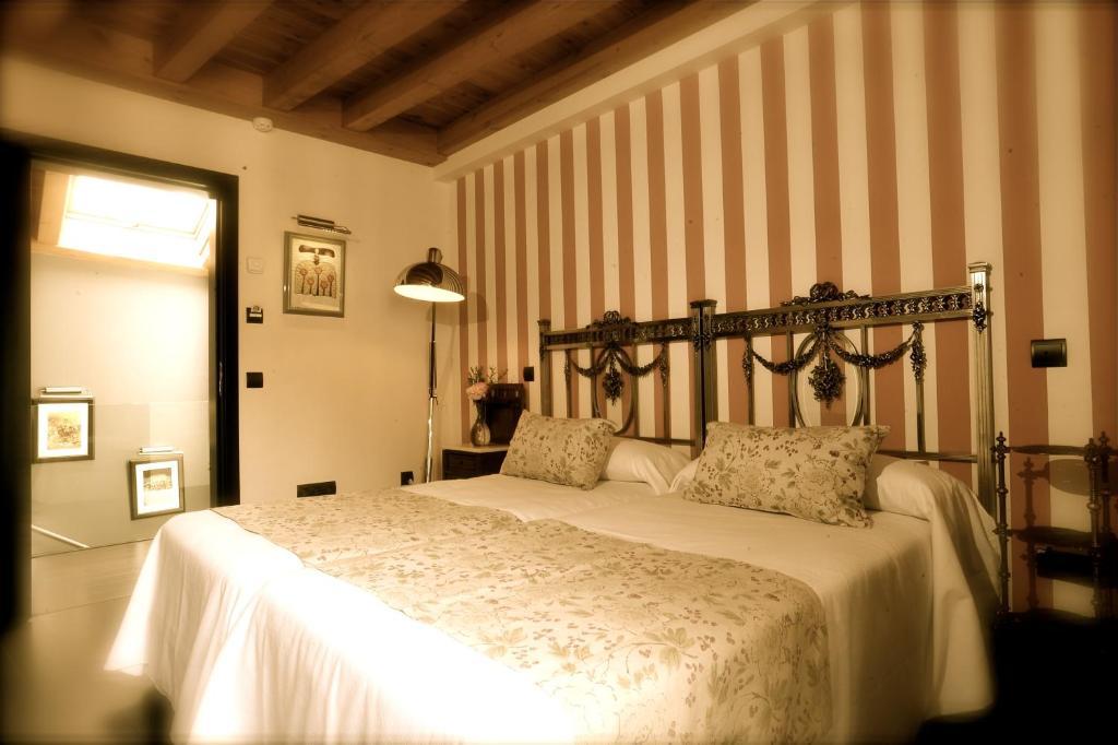 Hotel-Hospederia Los Templarios Sepúlveda Chambre photo